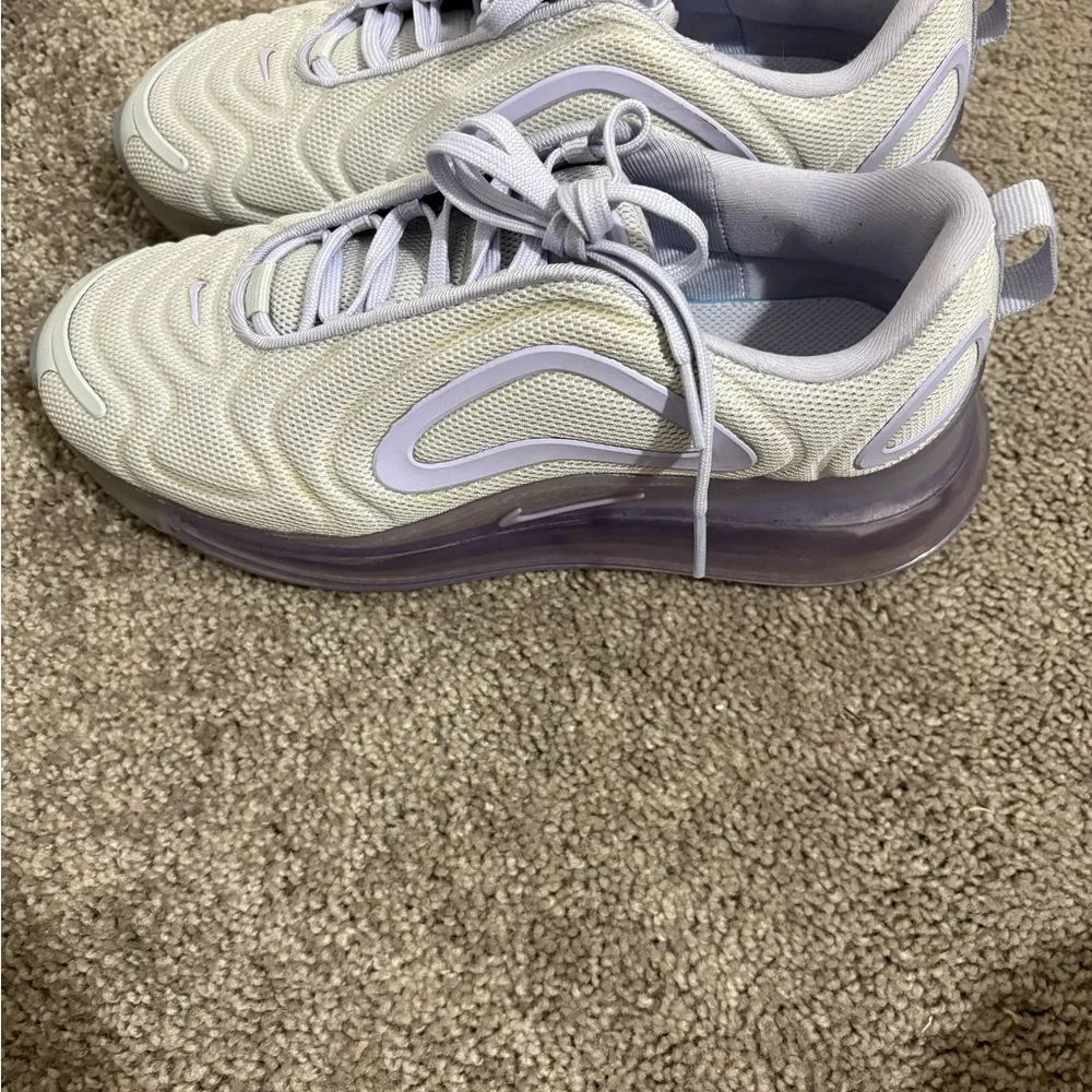 Nike Air Max 720 Lavender/Purple Women’s Size 8 - Picture 3 of 7